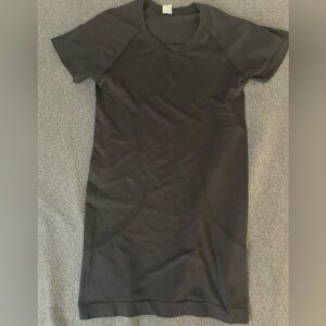 Lululemon swiftly tech hip length